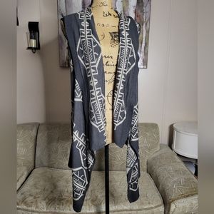 Say What Southwest Motif Sleeveless Open Front Hi-Lo Cardigan